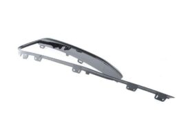 Alternative view of Air Inlet Fog Light Finisher - Right