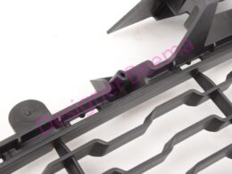 (51118068125) Fog Light Grille - Left (51118068125) Fog Light Grille - Left