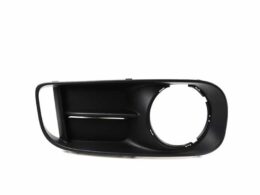 Alternative view of Fog Light Trim - Right