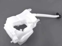 Alternative view of Windscreen Washer Bottle